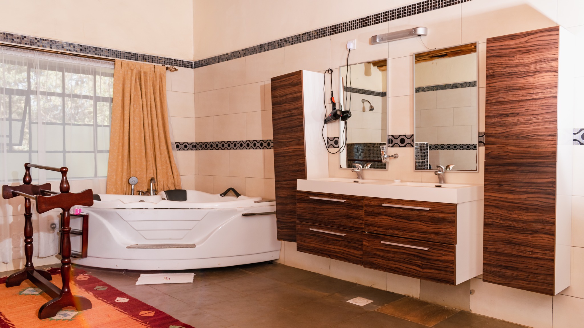 Naivasha Kongoni Lodge room