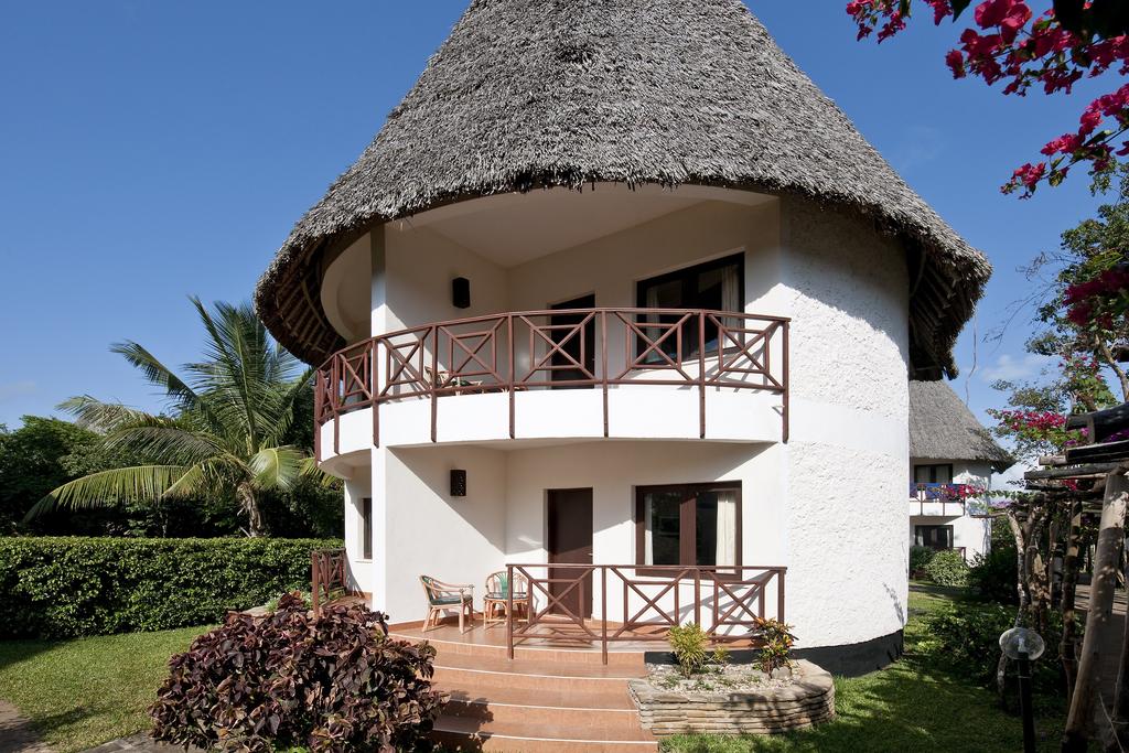 NEPTUNE VILLAGE BEACH RESORT & SPA