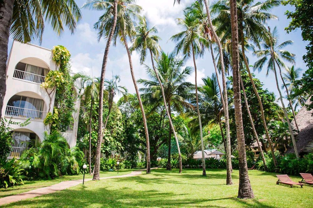 PLAZA BEACH HOTEL MOMBASA