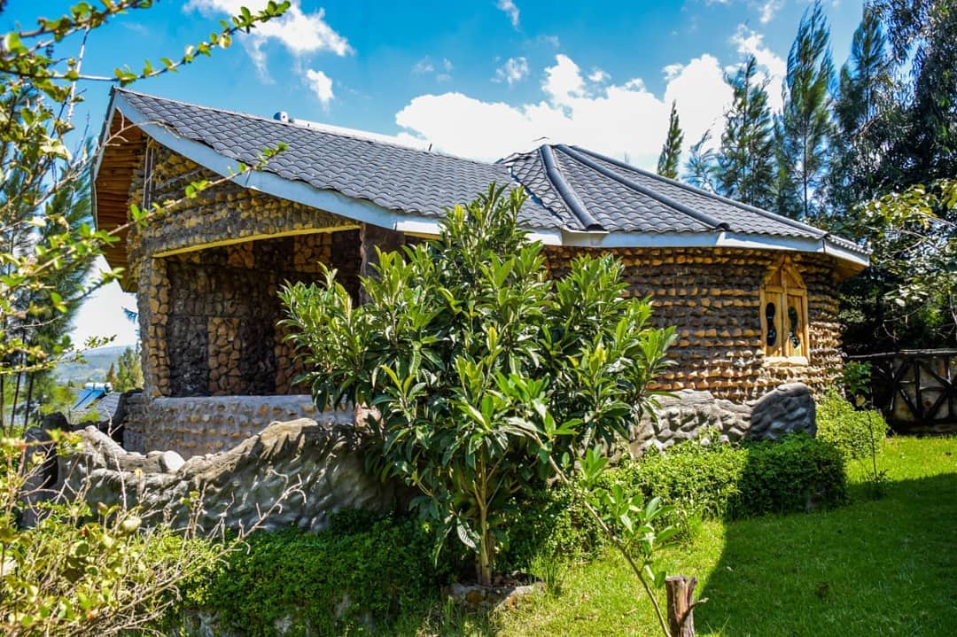 LAKE ELEMENTAITA NATURE PEBBLEs SUITES & SPA
