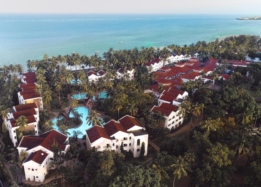  SAROVA WHITESANDS BEACH RESORT AND SPA
