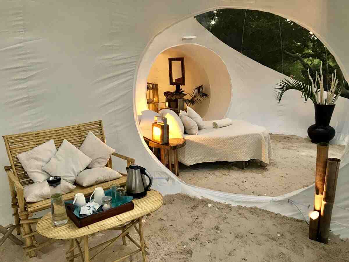 BUBBLE LODGE